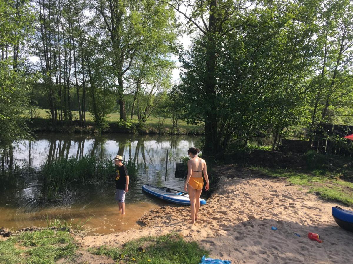 Kuckunniwi Tipidorf Hotell Tauche Eksteriør bilde